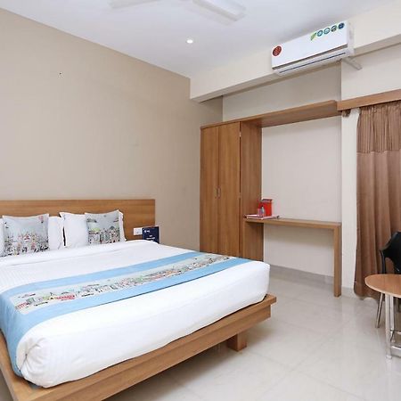 Oyo 6447 Samasth Rooms And Suites Mysore Eksteriør bilde