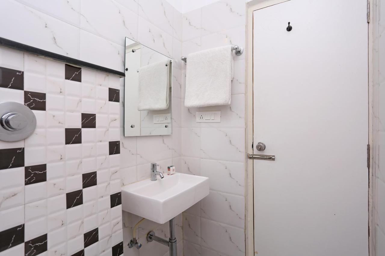 Oyo 6447 Samasth Rooms And Suites Mysore Eksteriør bilde