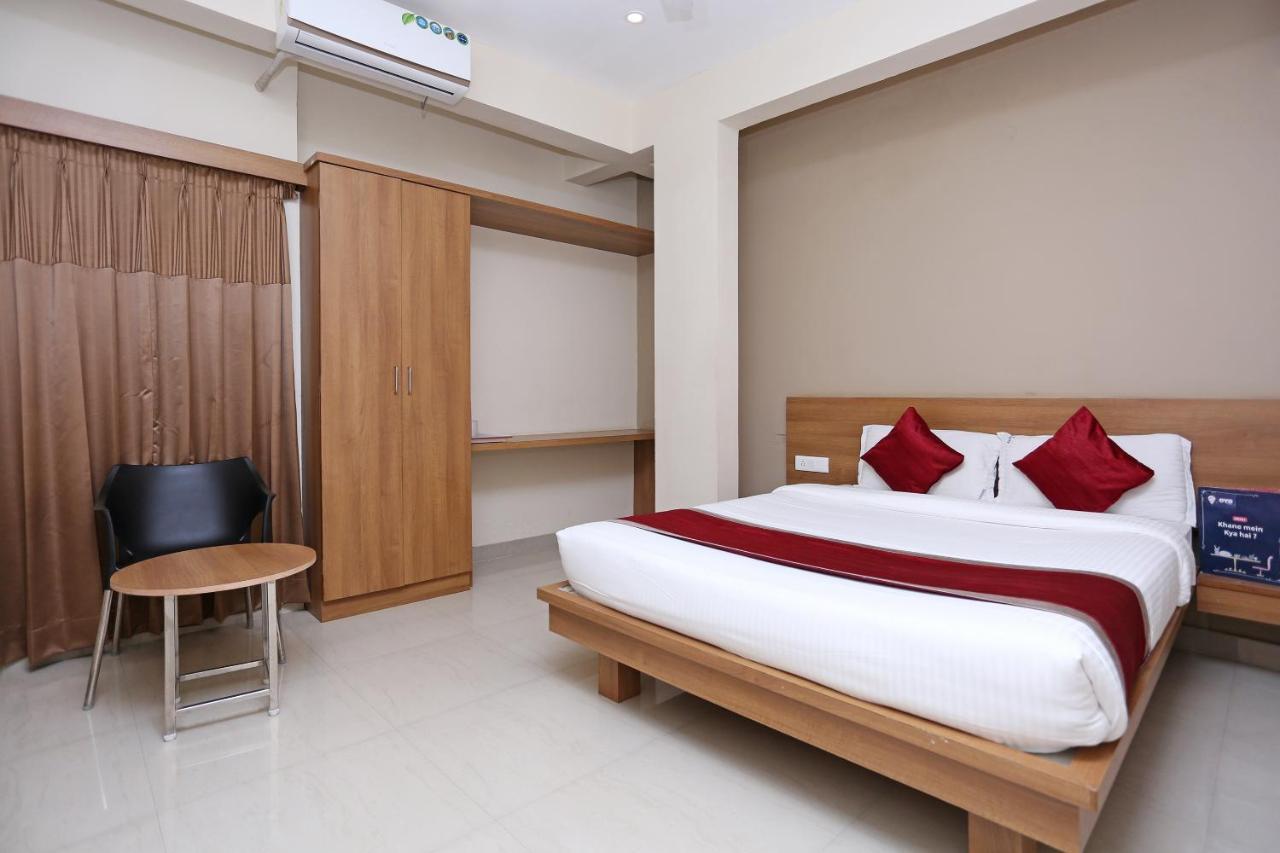 Oyo 6447 Samasth Rooms And Suites Mysore Eksteriør bilde